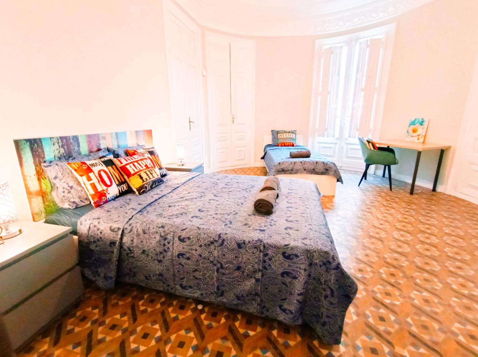 Private By Plaza Catalunya Hostel Barcelona